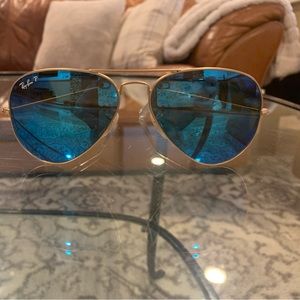 Rayban Polarized Aviators RB3025 large metal. Blue and gold 58/14